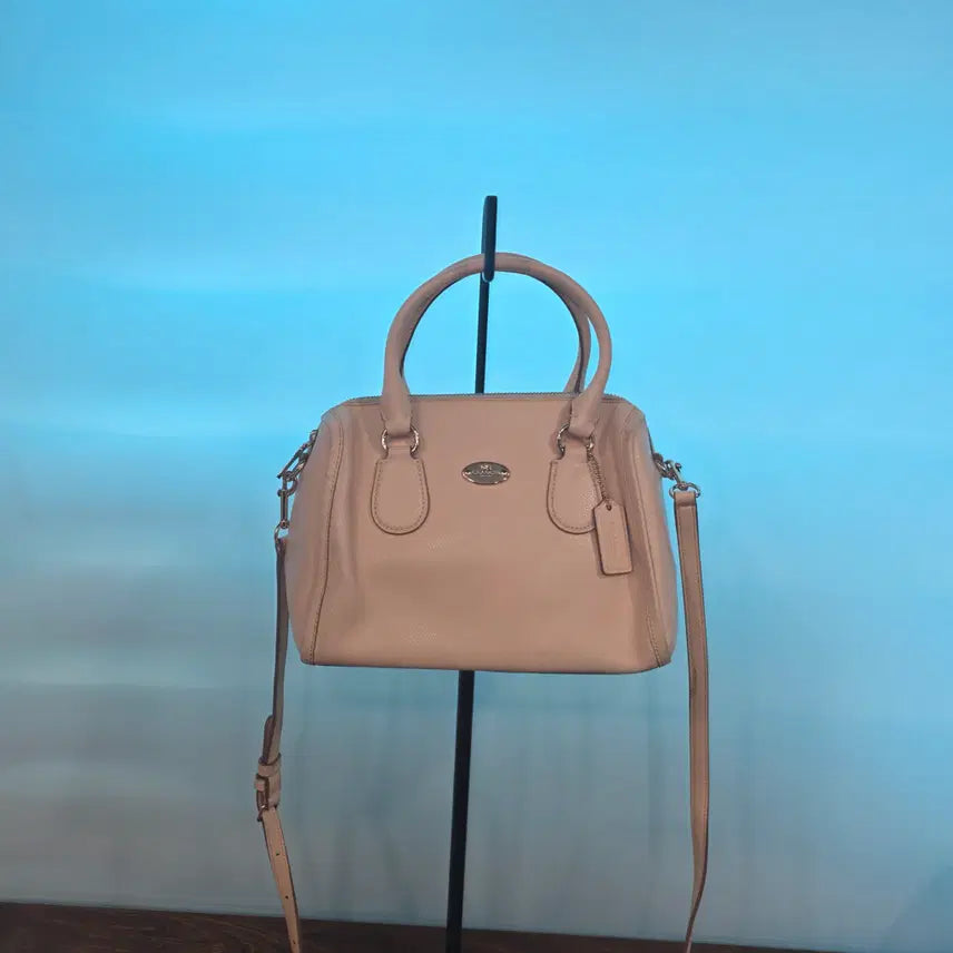 [BUNJANG] Coach Leather Crossbody Bag / 코치 가죽 크로스백