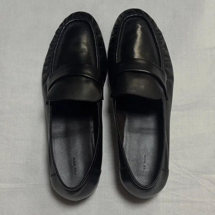 [BUNJANG] The Row Soft Leather Loafers / (새상품 43) 더로우 소프트레더 로퍼