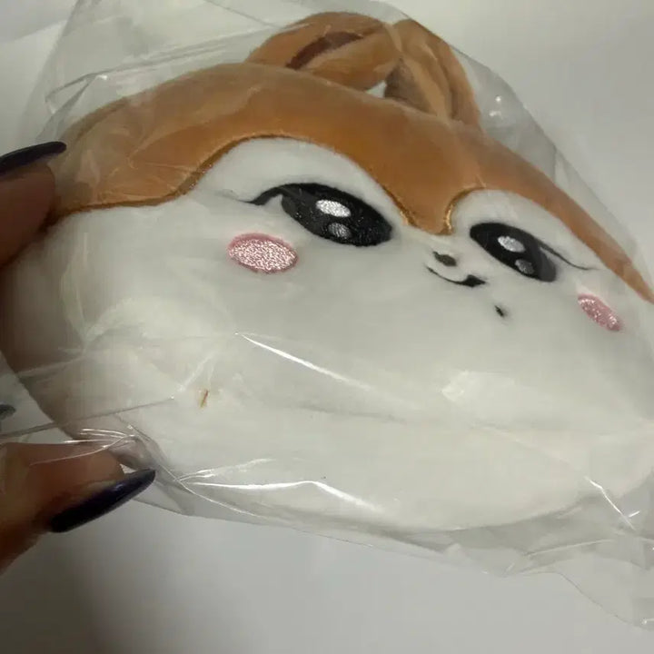 [BUNJANG] IVE DALI Pouch / 아이브 달이 파우치