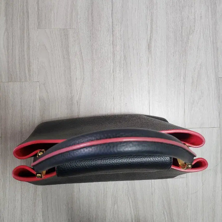 [BUNJANG] Louis Vuitton Capucines MM / 루이비통 카퓌신 MM