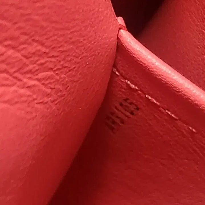 [BUNJANG] Louis Vuitton Capucines MM / 루이비통 카퓌신 MM