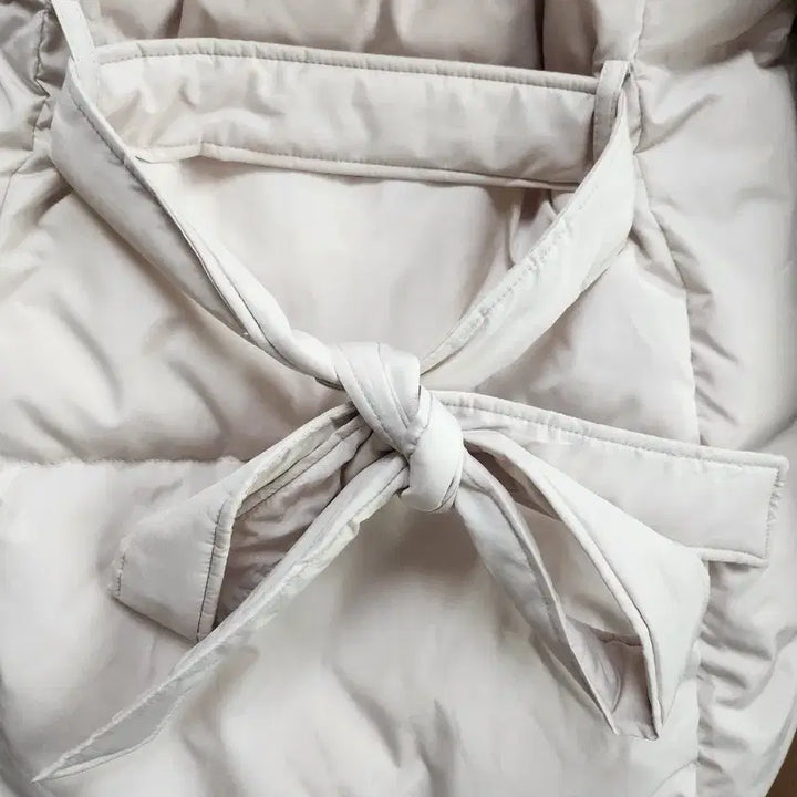 [BUNJANG] Mise-en-scene Slim Fit Long Padded Jacket (Ivory, M) / 미쏘 슬림핏 롱패딩 아이보리(M)