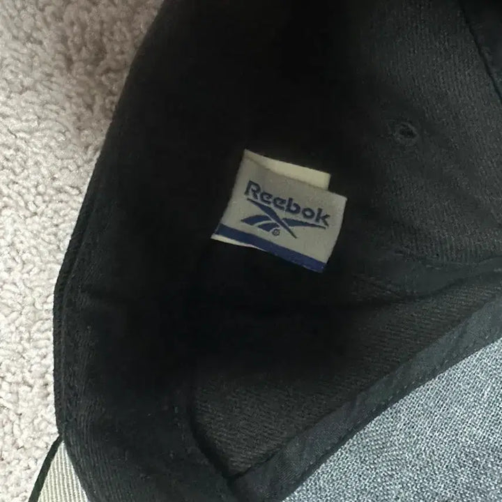 [BUNJANG] Reebok OG Logo Black Cap / 최종 가격) 리복 og 로고 블랙 모자