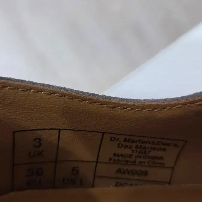 [BUNJANG] Dr. Martens Suede Derby Shoes Gray / 닥터마틴 스웨이드 더비 슈즈 그레이