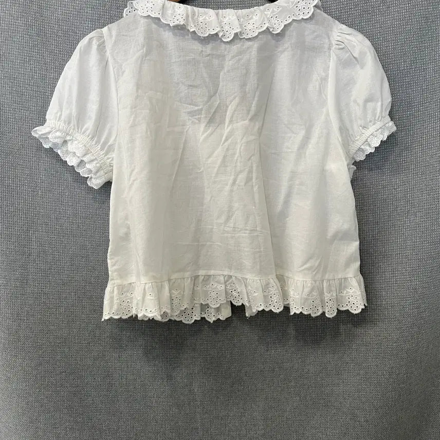 [BUNJANG] H&amp;M White Punch Lace Blouse / H&amp;M 화이트 펀칭 레이스 블라우스