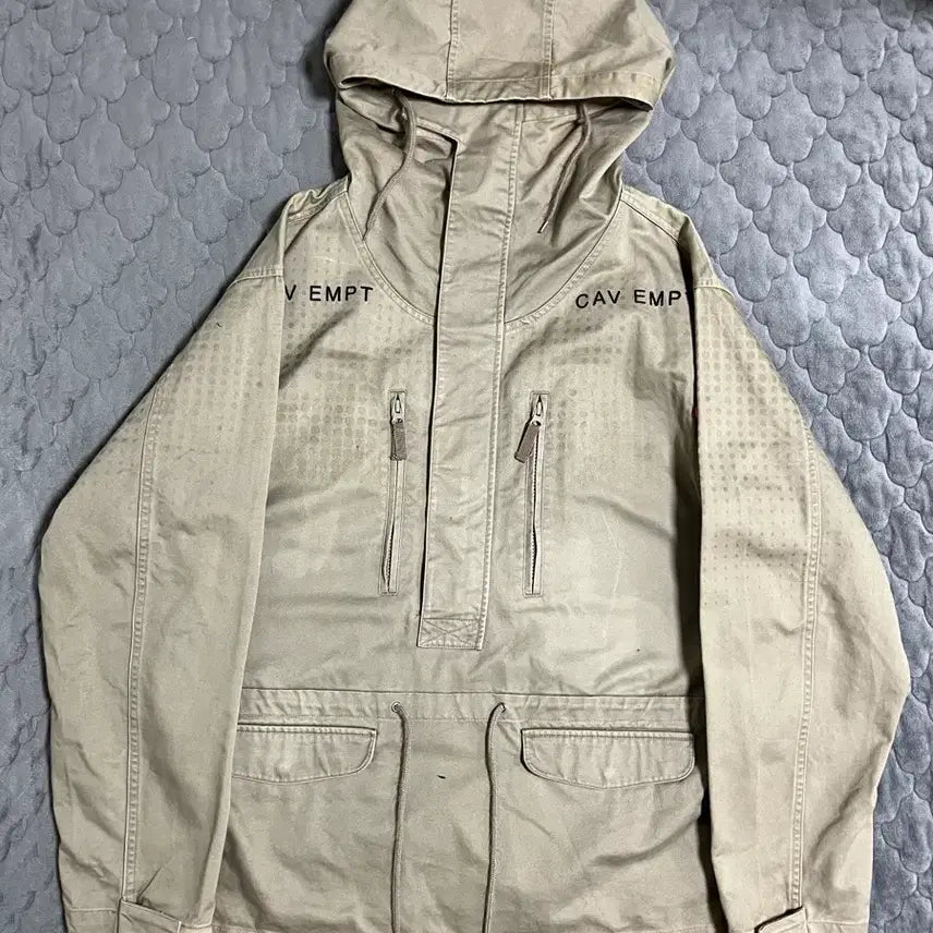 [BUNJANG] Cav Empt Twill Cotton Anorak Khaki Beige / CAVEMPT 카브엠트 트윌코튼 아노락 카키베이지 L