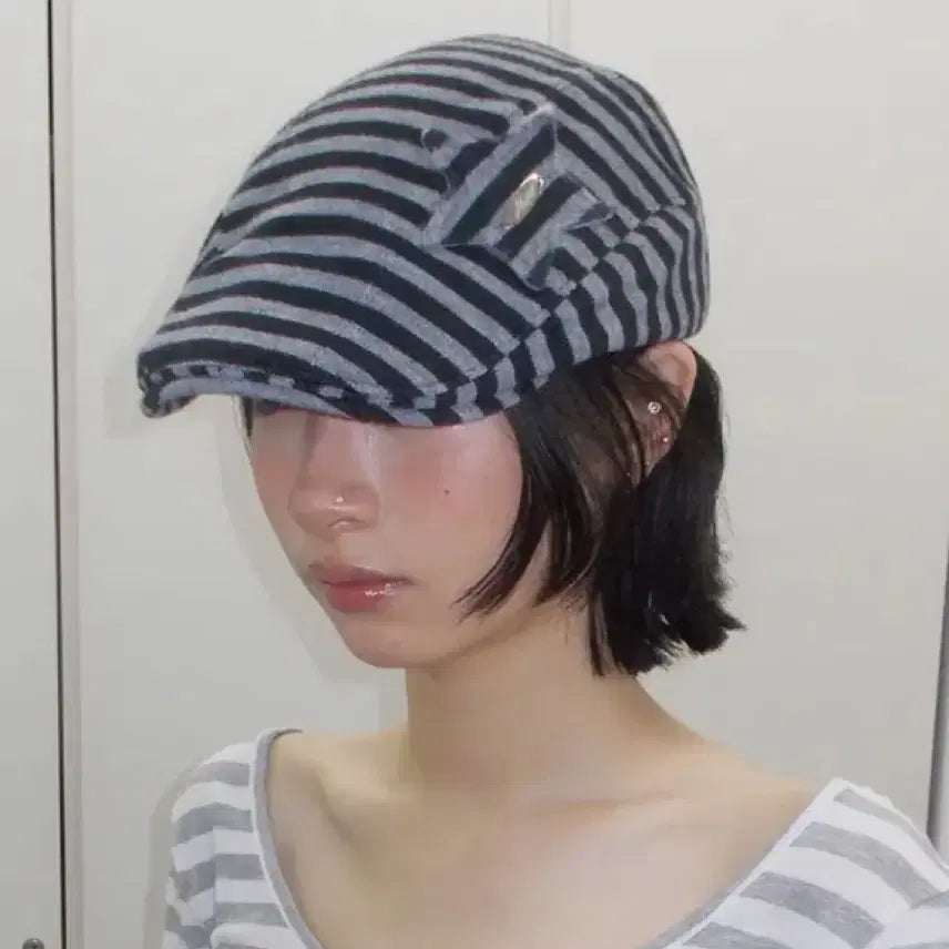[BUNJANG] Hetit Y2K Striped Hunting Cap Black / Hetit 헤티 y2k 스트라이프 헌팅캡 블랙