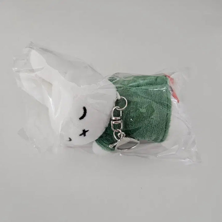 [BUNJANG] Miffy Rabbit Plush Keychain Green / 미피 토끼 인형 키링 그린 새상품