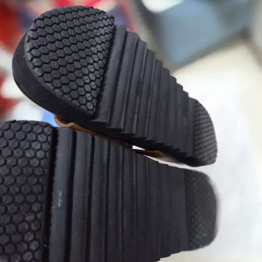 [BUNJANG] Time Homme Leather Slippers (Brown/Black) - Size 270 / 타임옴므  정품 브라운+블랙 가죽 슬리퍼 270사이즈