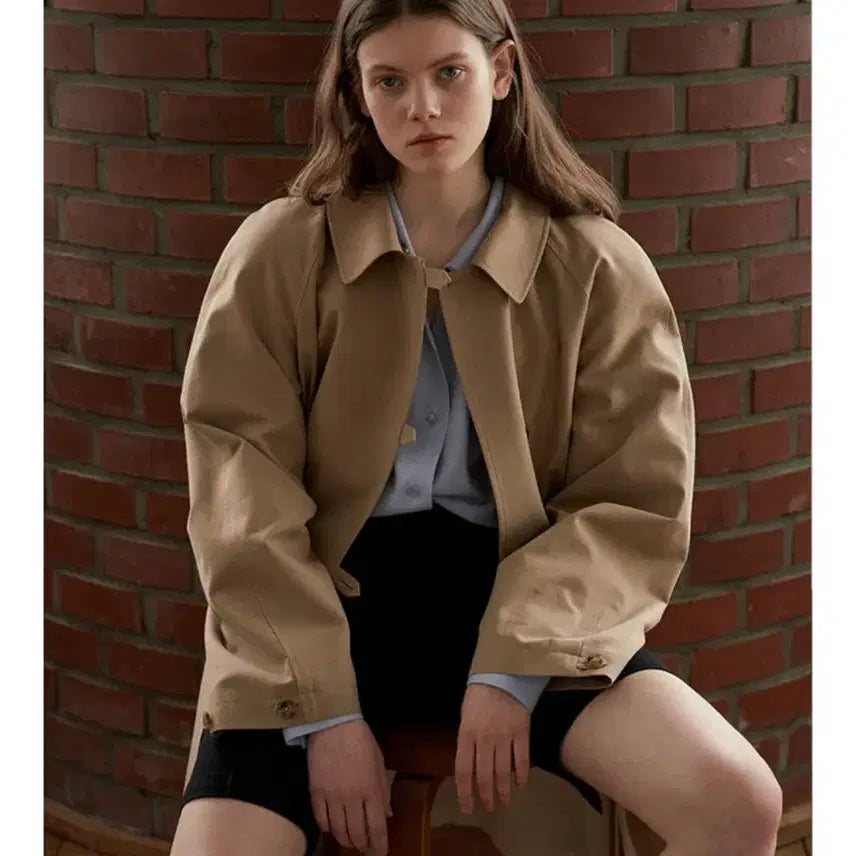 [BUNJANG] Overdue Flare Beige Trench Coat / 오버듀플레어 트렌치코트