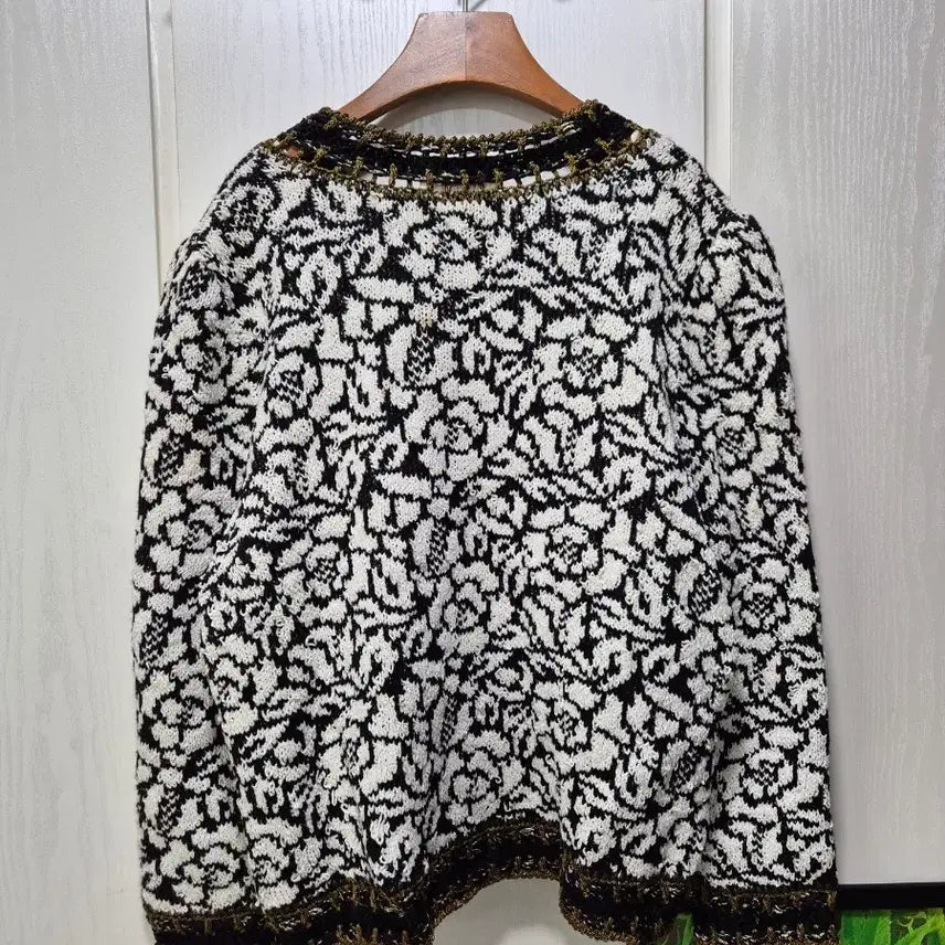 [BUNJANG] Vintage Pattern Knit Cardigan Jacket / (세일)빈티지 블랙/화이트 패턴 니트 가디건 자켓