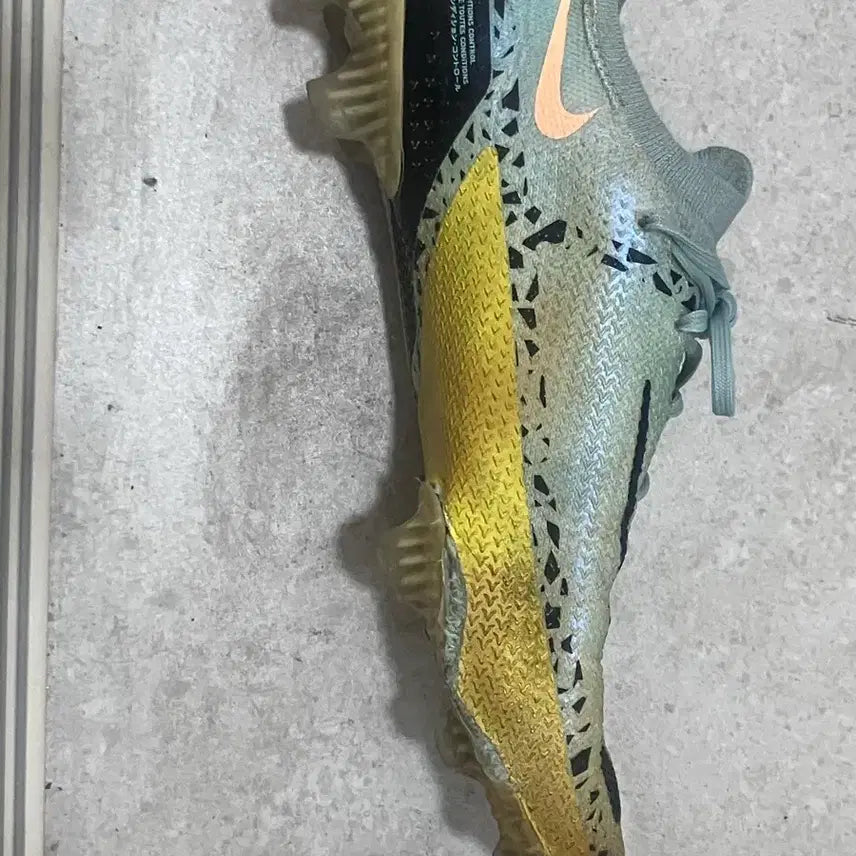 [BUNJANG] Nike Phantom Soccer Cleats / 나이키 팬텀 최상급 축구화 팝니다.