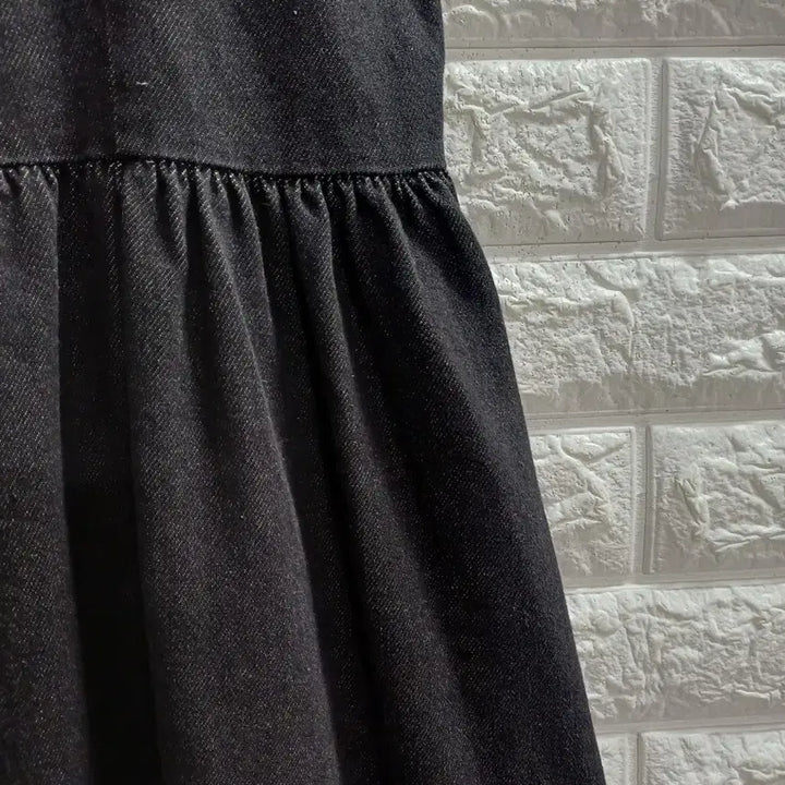 [SOLD OUT] 블랙 데님 멜빵 원피스
