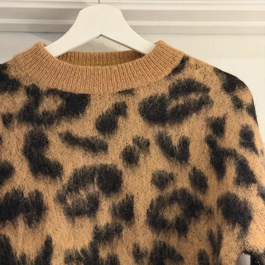 [BUNJANG] Vintage Leopard Wool Knit Sweater / 일본 빈티지 울 레오파드 니트