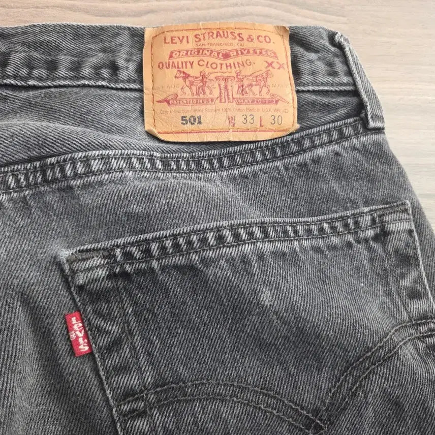 [SOLD OUT] 90s 빈티지 리바이스 501 블랙 [33x30] usa