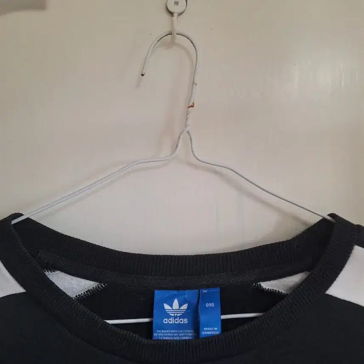 [BUNJANG] Adidas Training Top Size 90 (Large Fit) / 아디다스  상의90사이즈