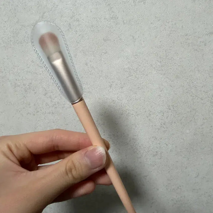 [BUNJANG] FLORIA 32 Base Shadow Brush / 플라리아 뮬리 32호 베이스섀도우 브러쉬