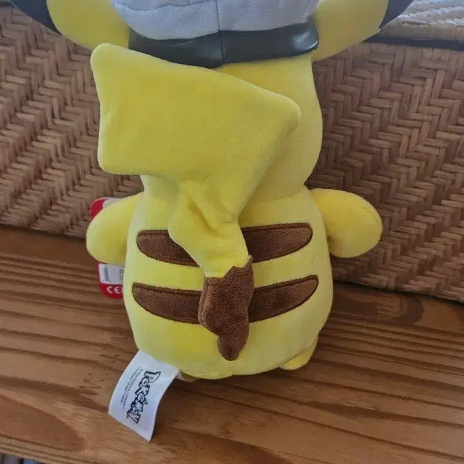 [BUNJANG] Pokemon Captain Pikachu Plush Toy (New) / 포켓몬스터 캡틴 피카츄 봉제인형 새상품