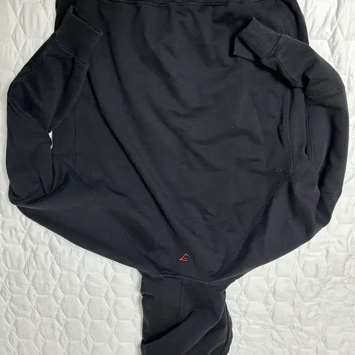 [BUNJANG] Gymshark Black Hoodie / 짐샤크 블랙 후드티