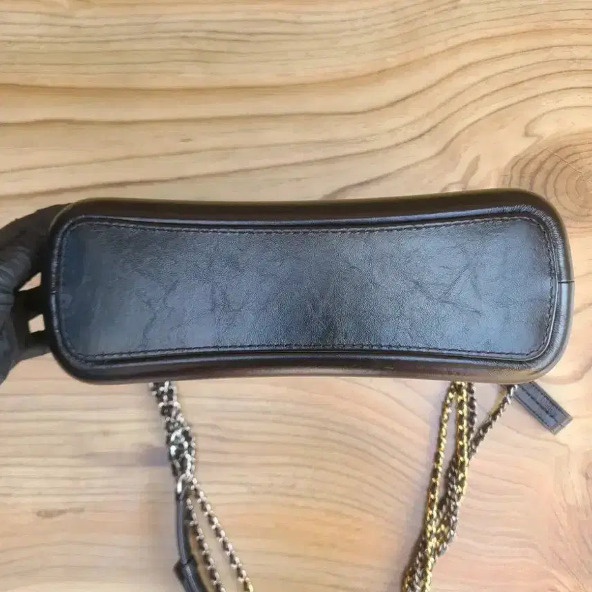 [BUNJANG] Chanel Gabrielle Medium / 샤넬 가브리엘 미듐