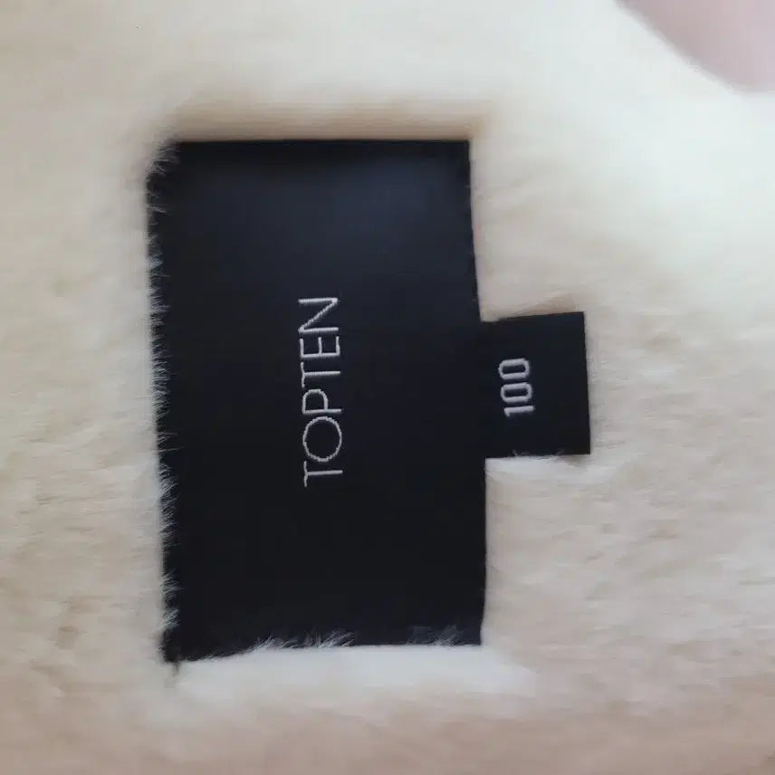 [SOLD OUT] 무스탕 스타일 브라운 자켓