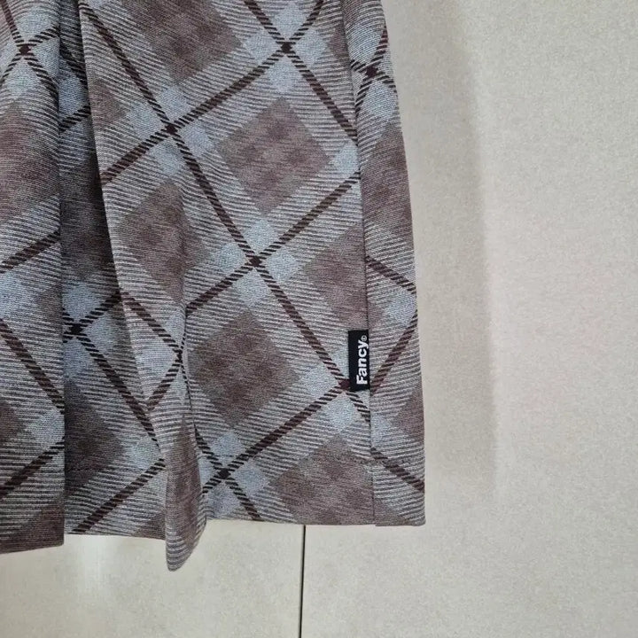 [BUNJANG] Fancyclub Buckle Checkered Pleated Mini Skirt / Fancyclub 버클 체크 플리츠 미니 스커트 M 새상품