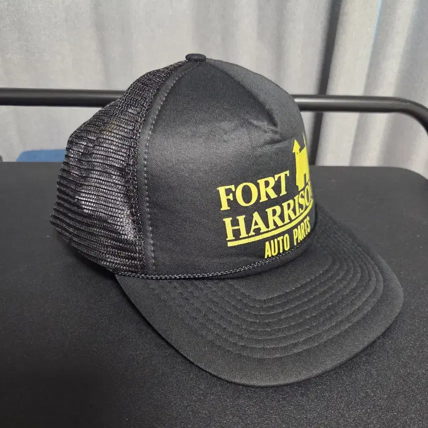 [BUNJANG] Fort Harrison American Vintage Trucker Hat / Fort Harrison 아메리칸 빈티지 트러커햇 free
