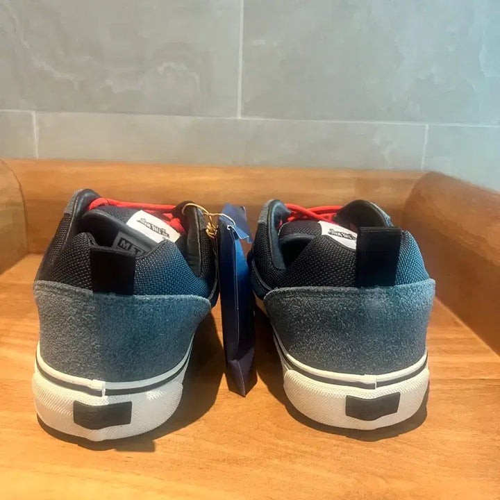 [BUNJANG] Vans Premium New Skool MTE-1 (Size 275) / 반스 프리미엄 뉴 스쿨 Mte-1, 275