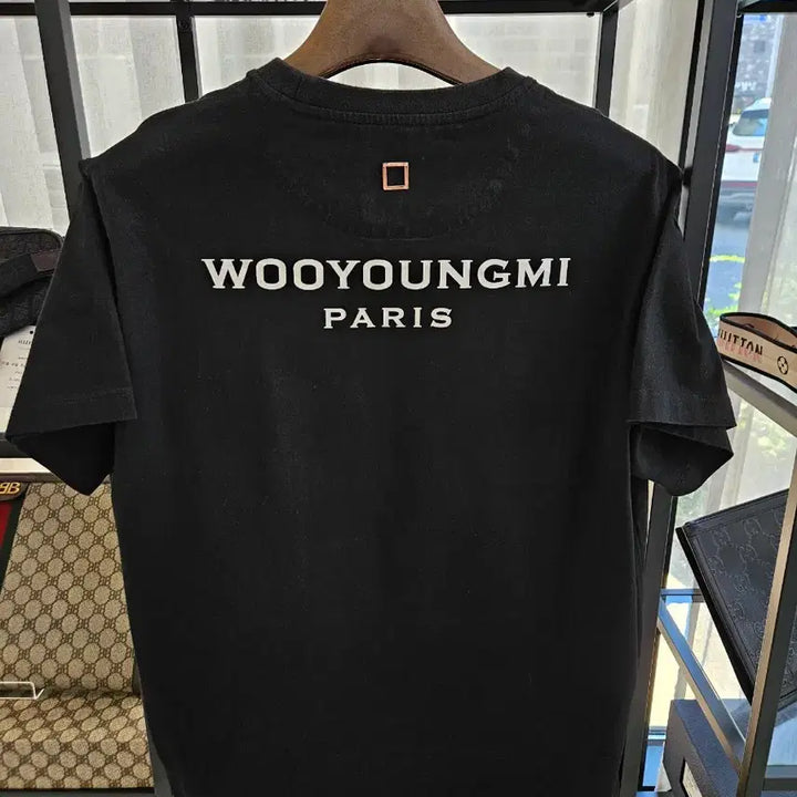 [BUNJANG] Wooyoungmi Back Logo Printed T-shirt (Black) / [정품/새상품급] 우영미 백로고 프린팅 반팔티셔츠 46 공용 검정 블랙