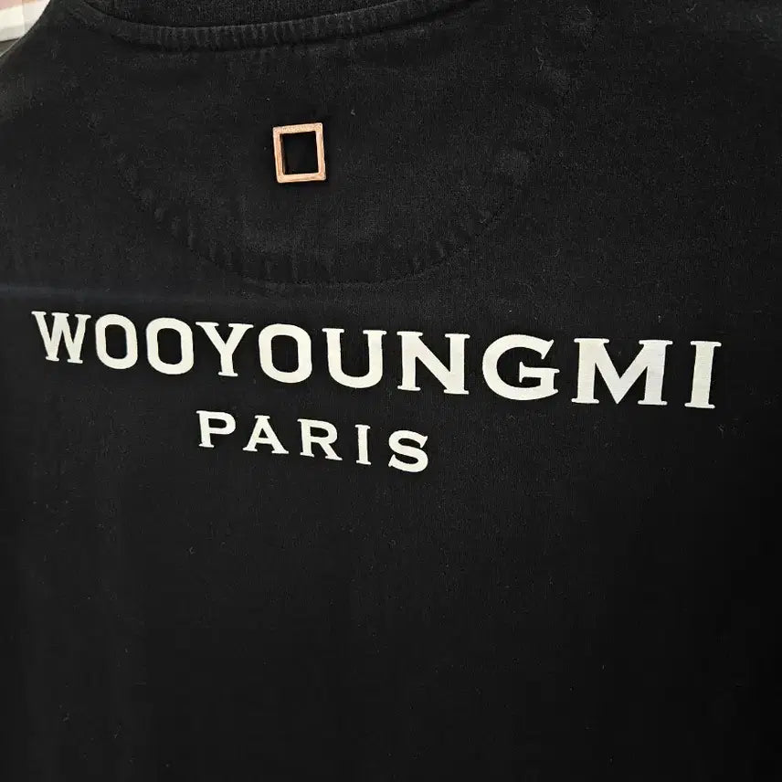 [BUNJANG] Wooyoungmi Back Logo Printed T-shirt (Black) / [정품/새상품급] 우영미 백로고 프린팅 반팔티셔츠 46 공용 검정 블랙