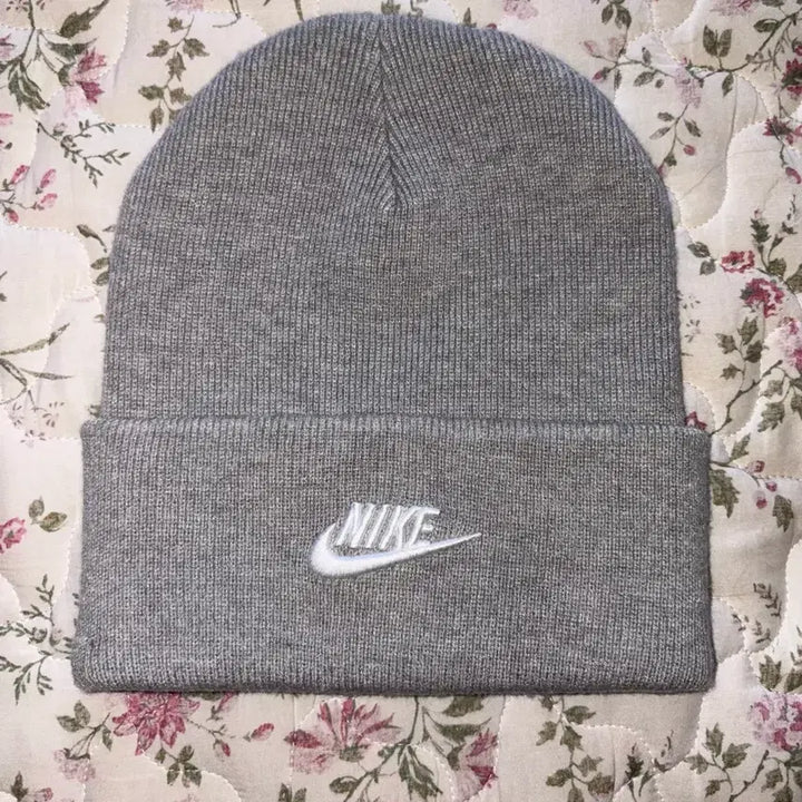 [BUNJANG] Nike Knit Beanie Gray / 나이키 니트 비니 그레이