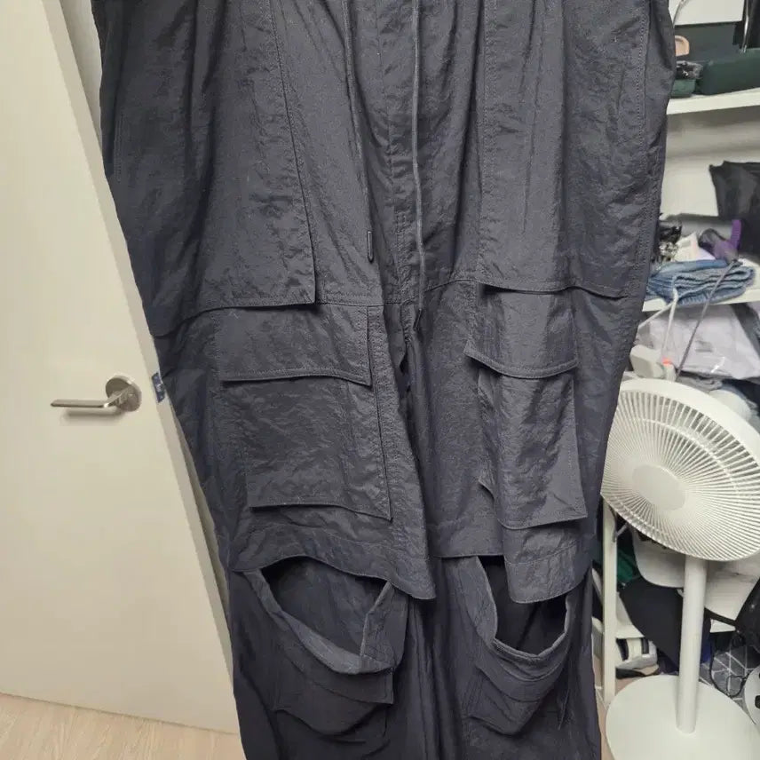 [BUNJANG] Juun.J Nylon Multi Cargo Pants (Size 50) / 준지 나일론 멀티 카고 팬츠 50