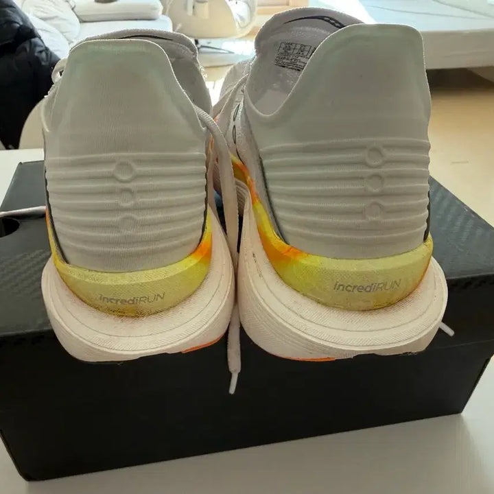 [BUNJANG] Saucony Endorphin Elite 2 245 / 써코니 엔돌핀엘리트2 245