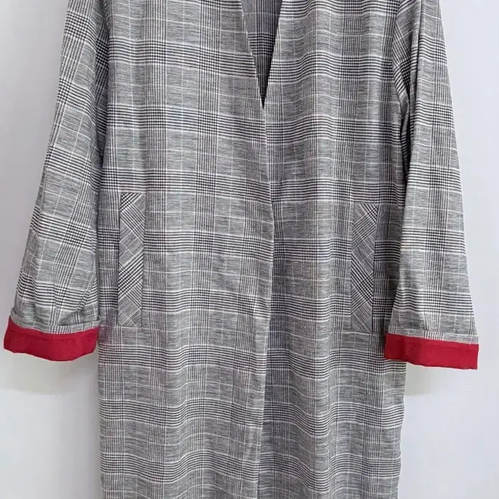 [BUNJANG] Check Coat Size 44 (fits size 66) / 베네통 체크 코트 44(66사이즈)