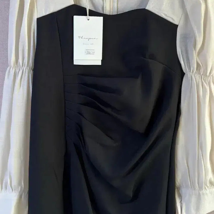[BUNJANG] Roen Shirring Midi Dress / 로엔 셔링 원피스 새 상품 (무료배송)