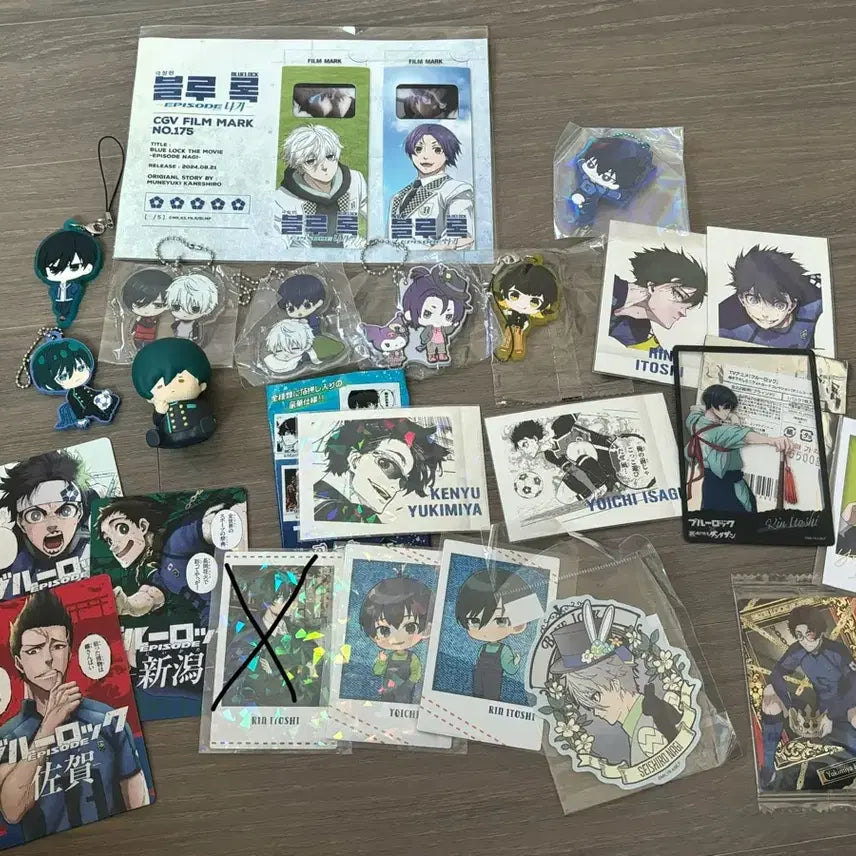 [BUNJANG] Blue Lock Character Standee, Sticker, and Photocard Set (Isagi, Nagi, Itoshi Rin, Karasu) / 블루록 키링 특전 스티커 포카 원화 이사기 나기 이토시 린 카라스