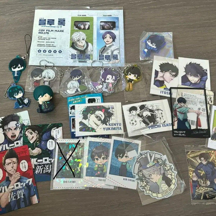 [BUNJANG] Blue Lock Character Standee, Sticker, and Photocard Set (Isagi, Nagi, Itoshi Rin, Karasu) / 블루록 키링 특전 스티커 포카 원화 이사기 나기 이토시 린 카라스