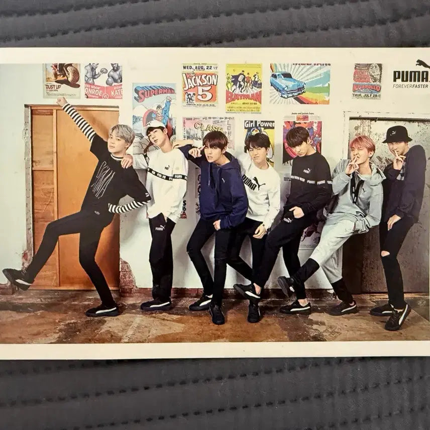 [BUNJANG] BTS Bundle Set FILA L-Folder, FILA Postcard Book, PUMA Postcard / (일괄)방탄소년단 BTS 푸마 엽서 휠라 L자파일 엽서 희귀 굿즈 화보