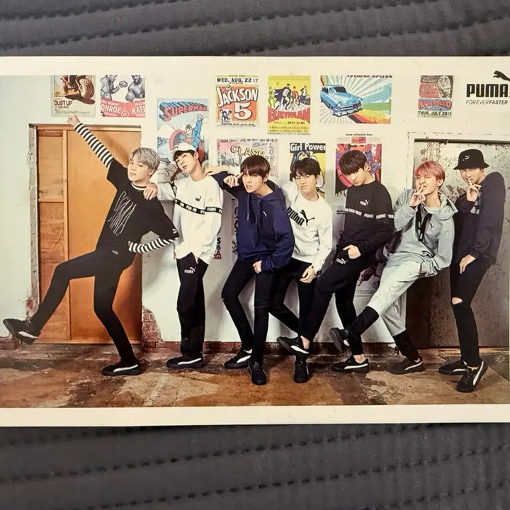 [BUNJANG] BTS Bundle Set FILA L-Folder, FILA Postcard Book, PUMA Postcard / (일괄)방탄소년단 BTS 푸마 엽서 휠라 L자파일 엽서 희귀 굿즈 화보
