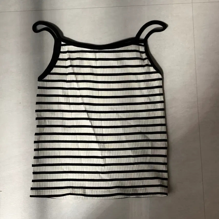 [BUNJANG] Striped Ribbed Tank Top / 스트라이프 골지 나시