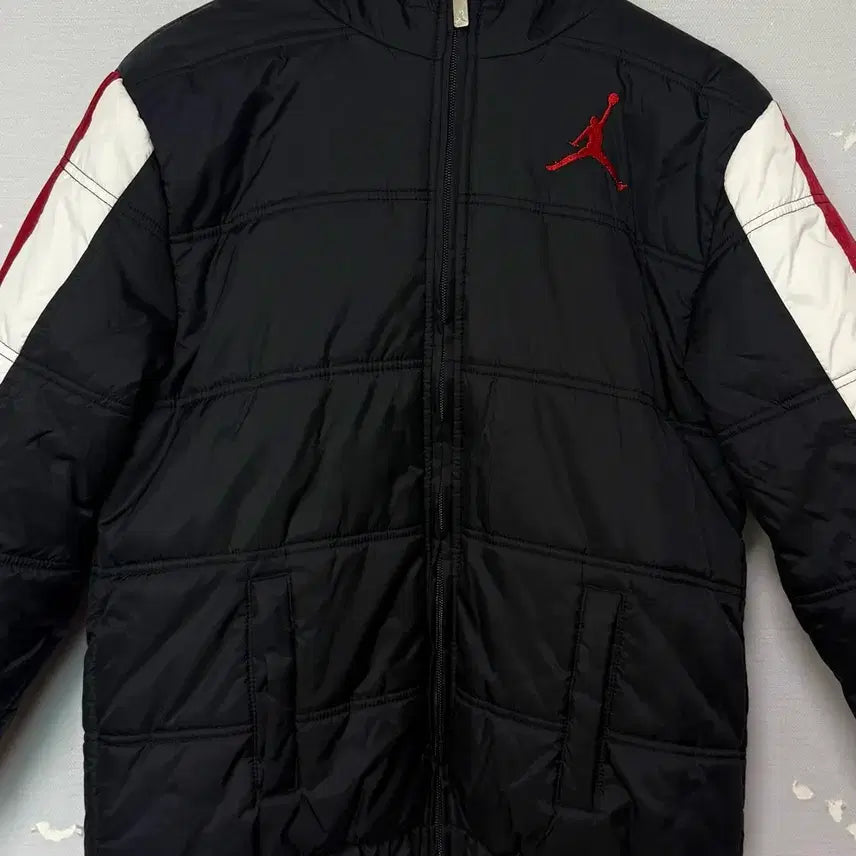 [BUNJANG] Jordan Padded Jacket / 조던 패딩 판매합니다!