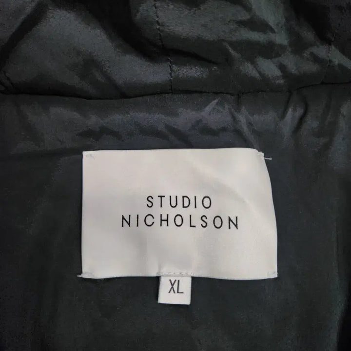 [BUNJANG] Studio Nicholson Industries Powder Parachute Padded Jacket (Black, XL) / 스튜디오 니콜슨 인더스 파우더 파라슈트 패딩 자켓 블랙 (XL)