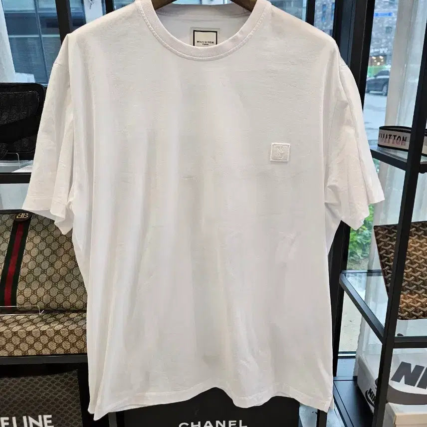 [BUNJANG] Wooyoungmi 23FW Flower Back Logo T-shirt (White) / [정품/새상품급] 23FW 우영미 플라워 백로고 반팔 티셔츠 화이트 52