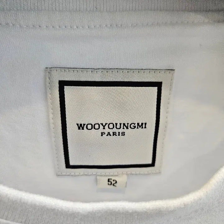[BUNJANG] Wooyoungmi 23FW Flower Back Logo T-shirt (White) / [정품/새상품급] 23FW 우영미 플라워 백로고 반팔 티셔츠 화이트 52