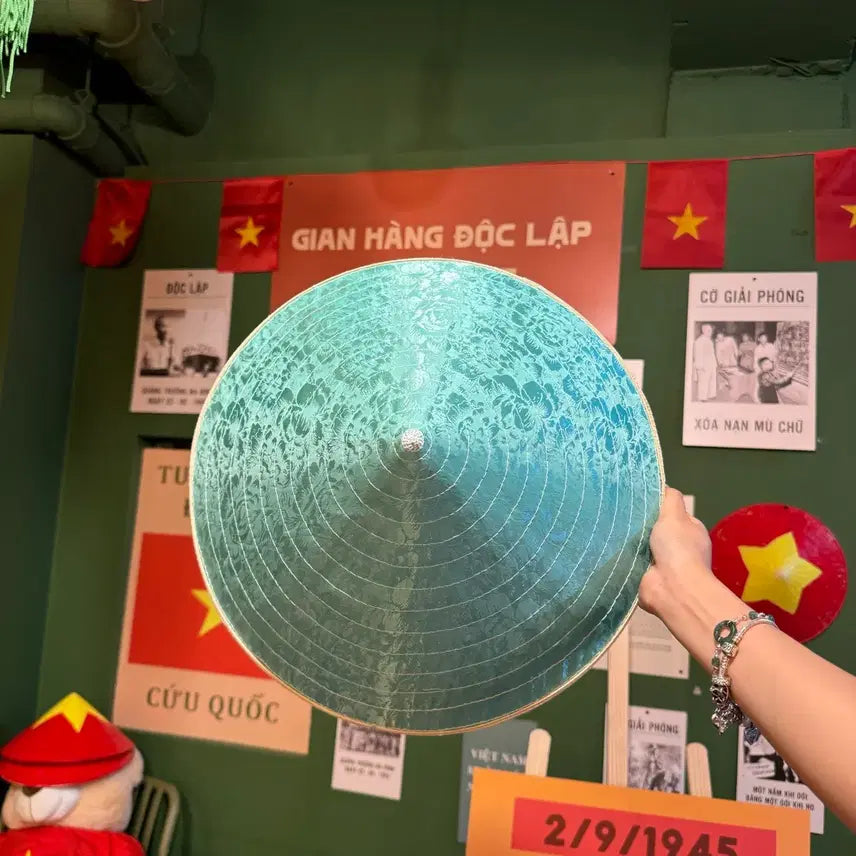 [BUNJANG] Colorful Vietnamese Hat + Kitty Design / 컬러풀 베트남 전통 모자 + 키티 디자인