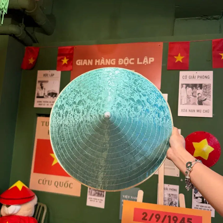 [BUNJANG] Colorful Vietnamese Hat + Kitty Design / 컬러풀 베트남 전통 모자 + 키티 디자인