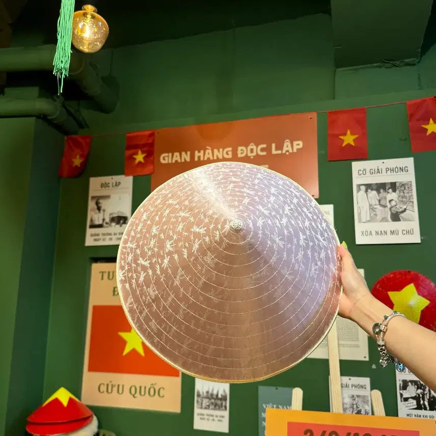 [BUNJANG] Colorful Vietnamese Hat + Kitty Design / 컬러풀 베트남 전통 모자 + 키티 디자인