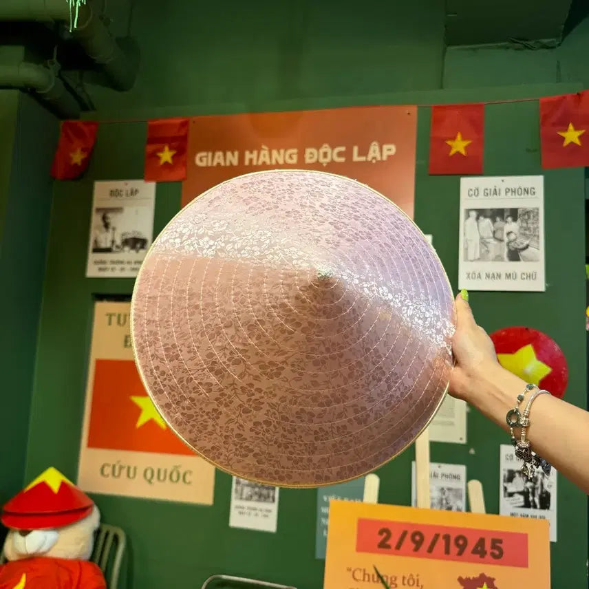 [BUNJANG] Colorful Vietnamese Hat + Kitty Design / 컬러풀 베트남 전통 모자 + 키티 디자인