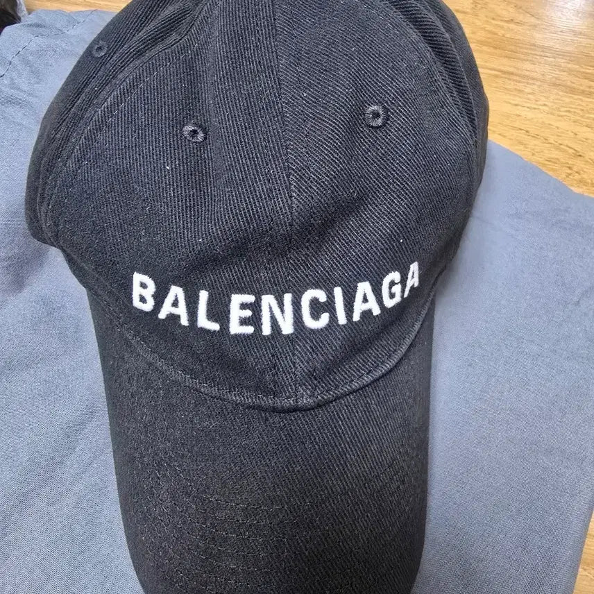 [BUNJANG] Balenciaga Black Large Cap / 발렌시아가 볼캡 블랙 라지