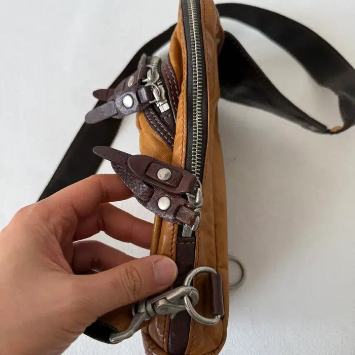 [BUNJANG] IKETEI Leather Sling Bag (Japan) / IKETEI 레더 슬링백(JAPAN)